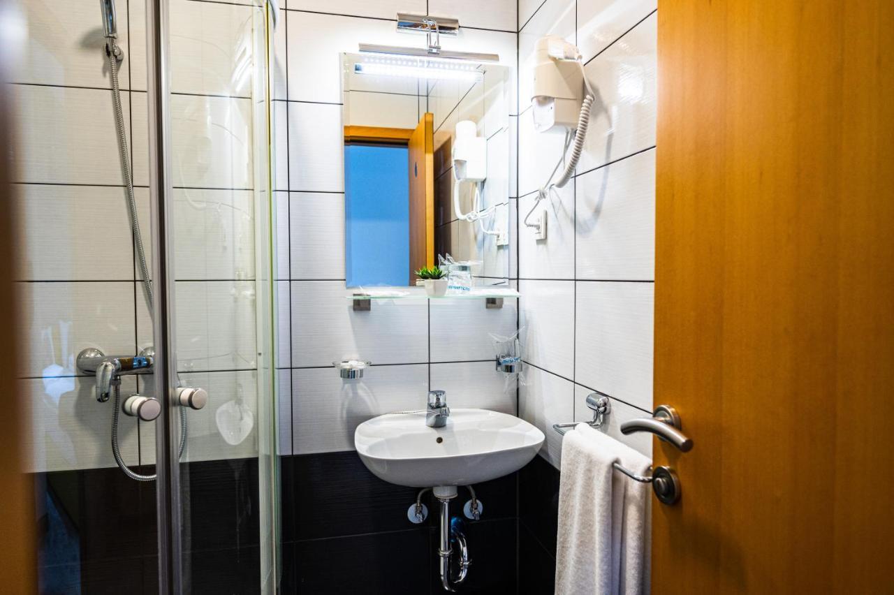 Nortel Boutique - Central Location Hotel Szarajevó Kültér fotó